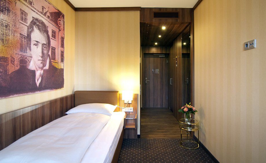 Living 4* Dusseldorf